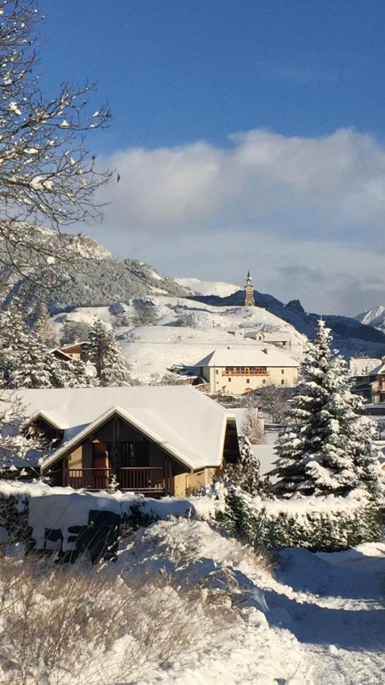 La Maison Abeil LʼArgentière-la-Bessée 外观 照片